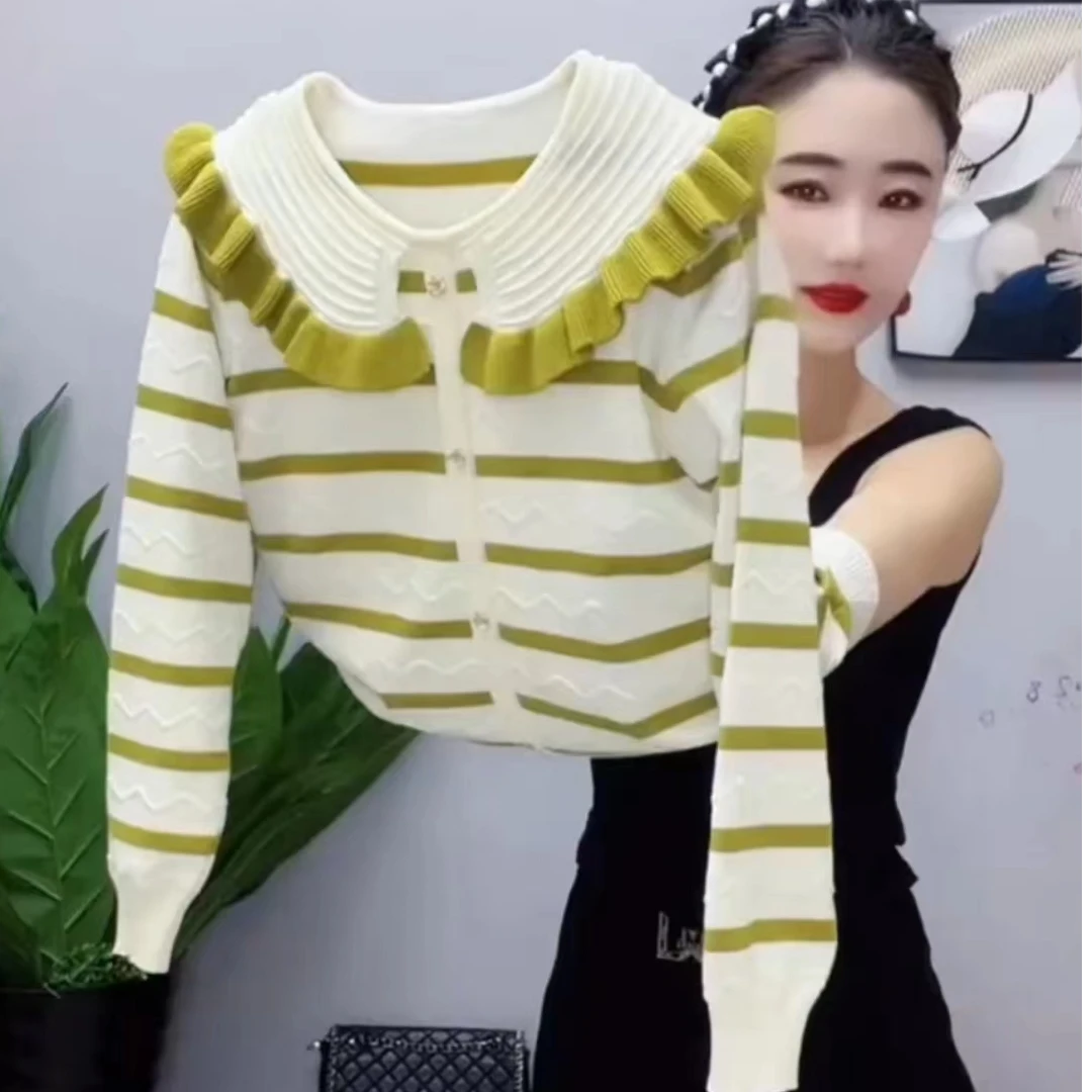 秋季长袖娃娃领针织衫气质减龄显瘦小香风打底衫长袖宽松时尚气质