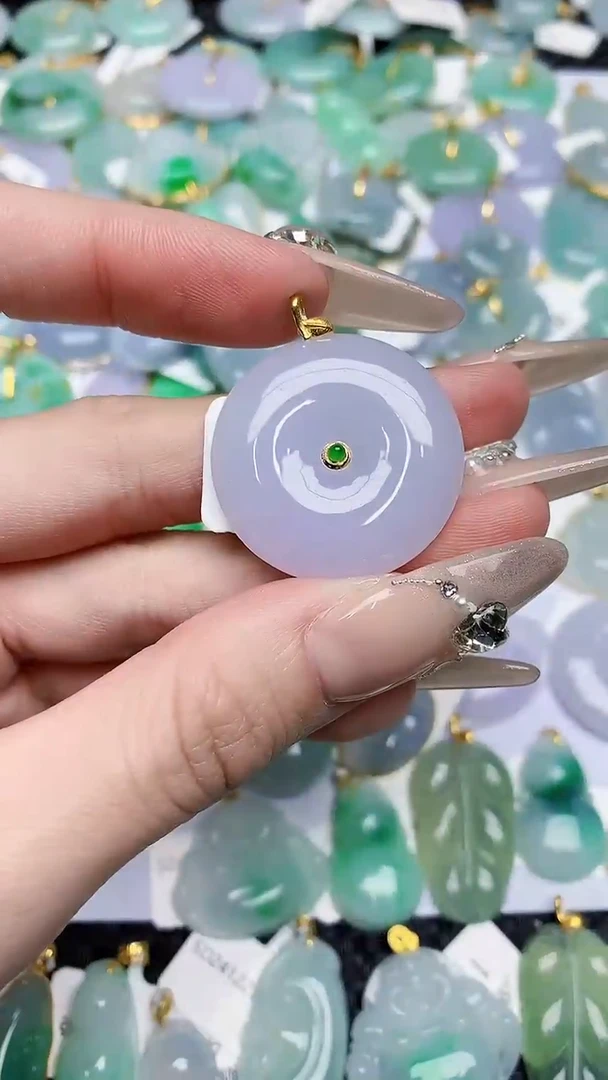 【闪购商品】翡翠颈饰18K金镶嵌876786876786
