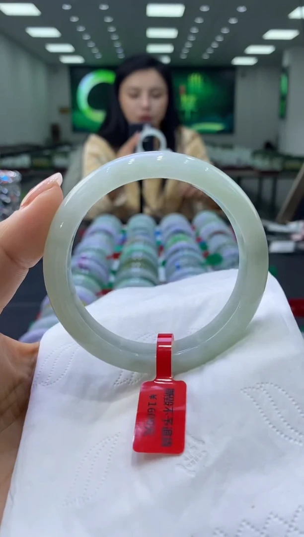 未镶嵌手镯翡翠00005060