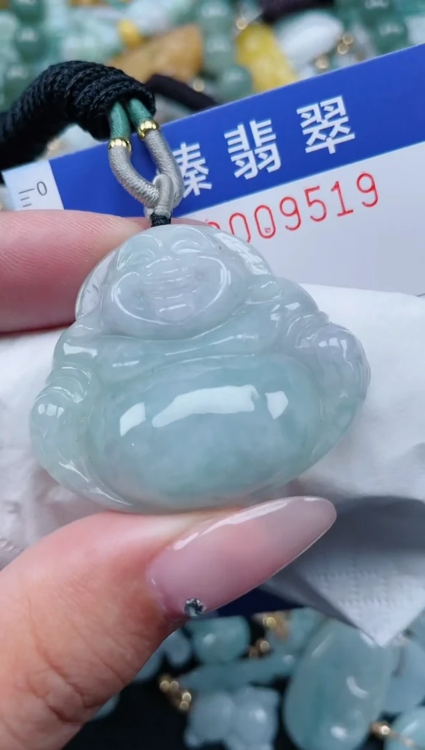 翡翠未镶嵌颈饰.0009519