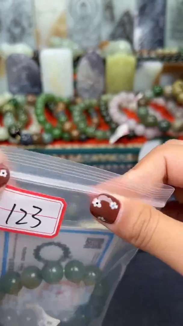 颈饰未镶嵌和田玉和田玉