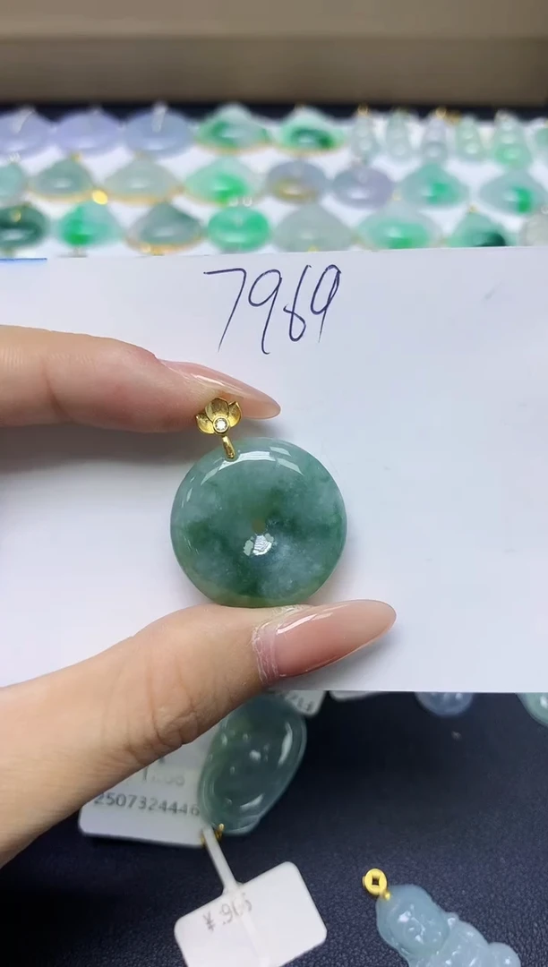 颈饰未镶嵌翡翠天然缅甸A货翡翠百元以上9元证书费自理