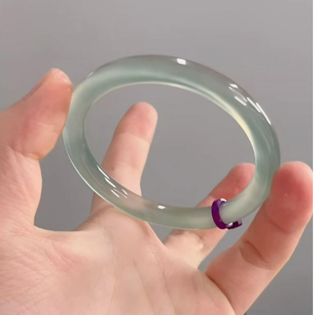 玛瑙玉髓 油青卡8圆条福利款一只发货