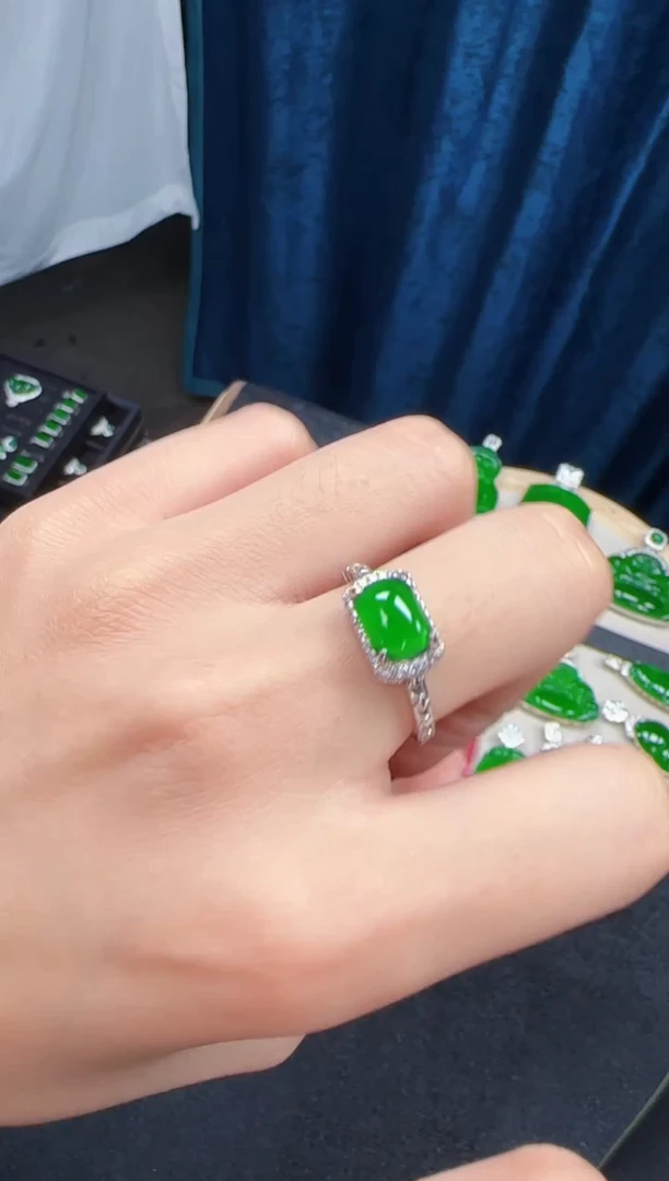 未镶嵌定制翡翠翡翠戒指97