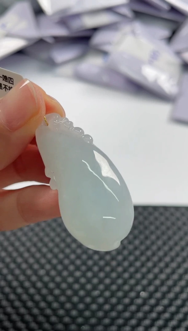 颈饰未镶嵌翡翠0261 福瓜