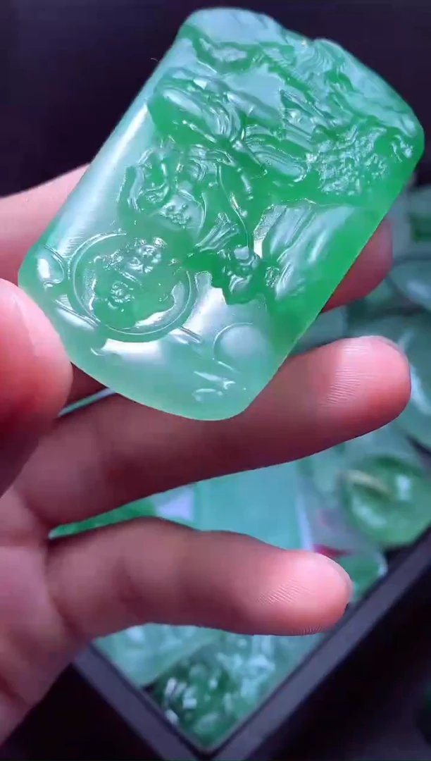 未镶嵌定制翡翠七**?毛货翡翠定制
