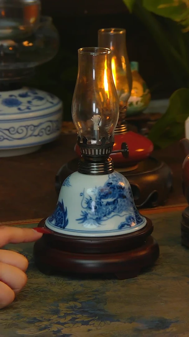 【闪购商品】景德镇陶瓷灯摆件