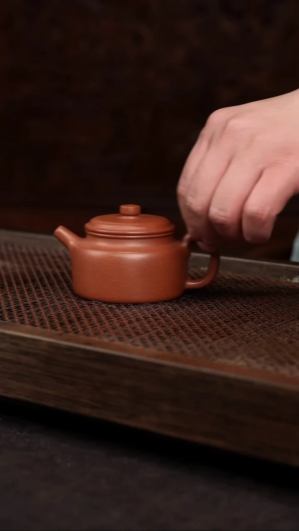 【闪购商品】紫砂茶壶红降坡德中【带矿标证书】