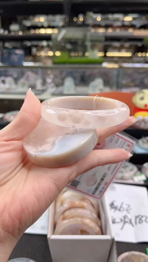 未镶嵌手镯石英质玉63圈口（赠品镯心）1346171