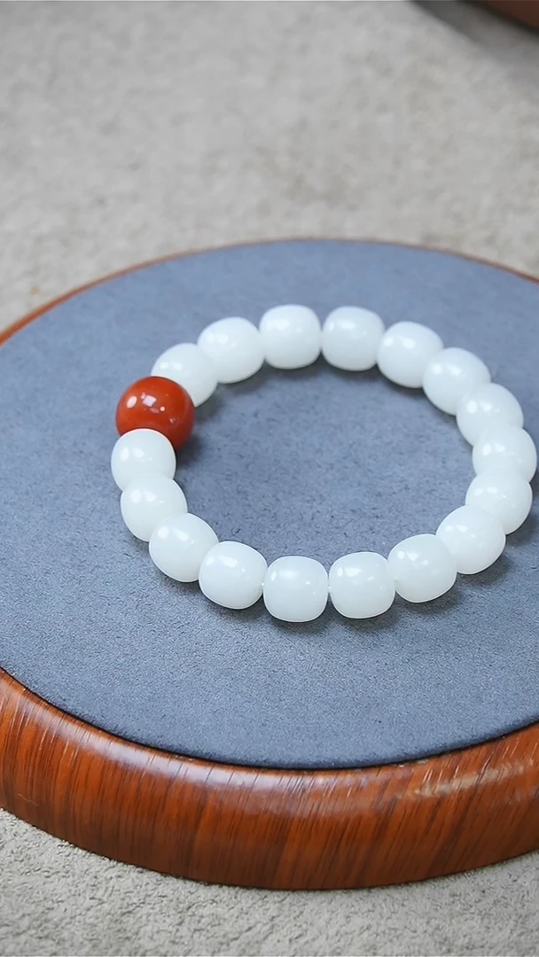 未镶嵌手链和田玉明**业俄芭莎卡12.7手串