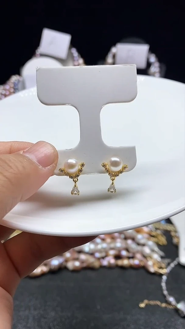 【闪购商品】淡水珍珠耳饰未镶嵌多人