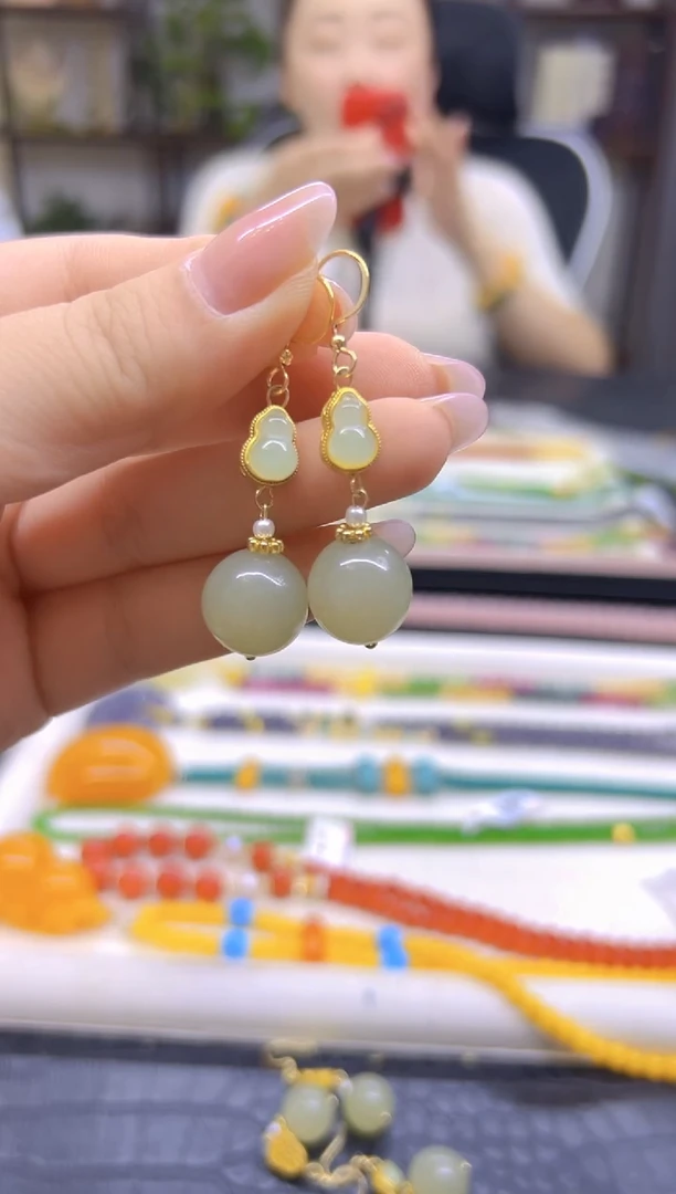 14K金镶嵌和田玉耳饰DIY款E714