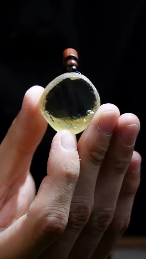 吊坠(赠链)未镶嵌水晶水晶