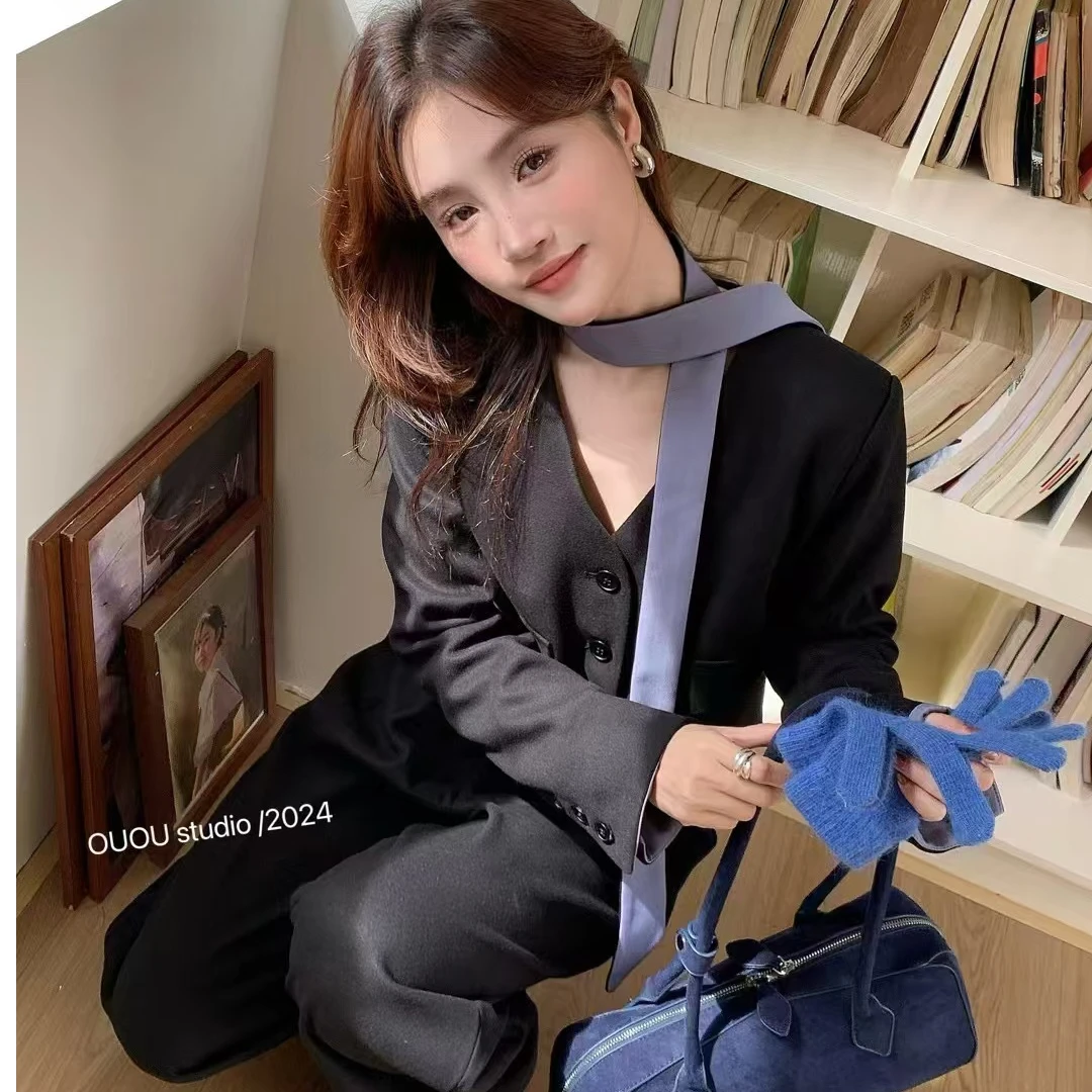 白嘎嘎冬季新款韩系V领毛呢西装短外套高腰阔腿裤女两件套