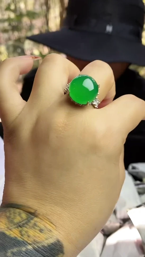 满色吊坠 所见即所得！！