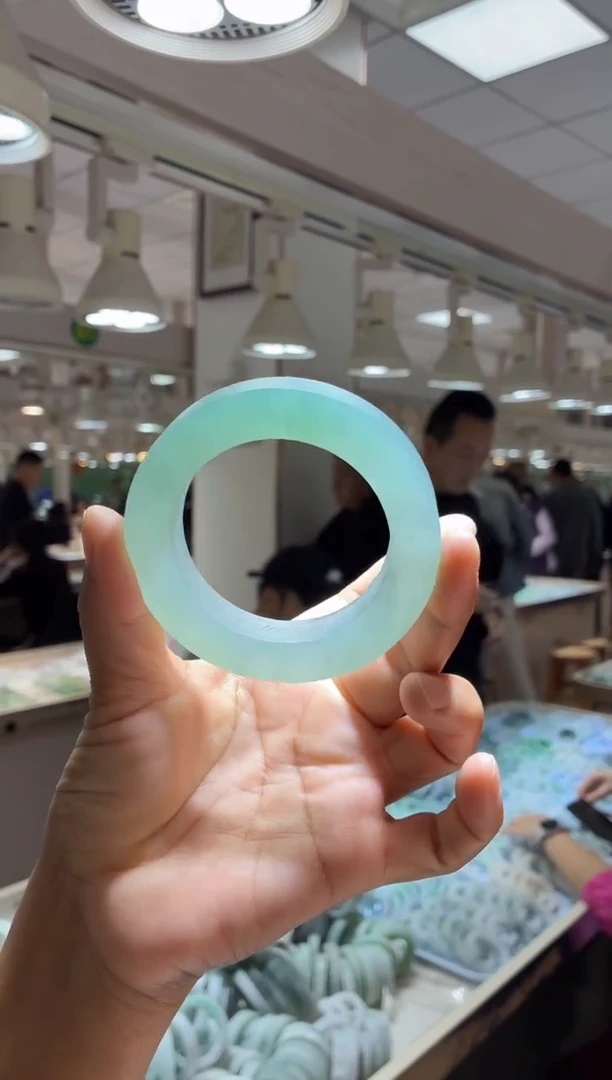 未镶嵌手镯定制翡翠定金一万