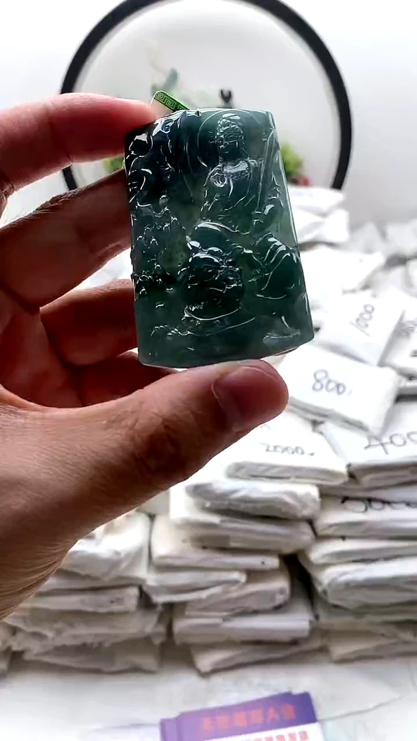 颈饰未镶嵌翡翠文殊