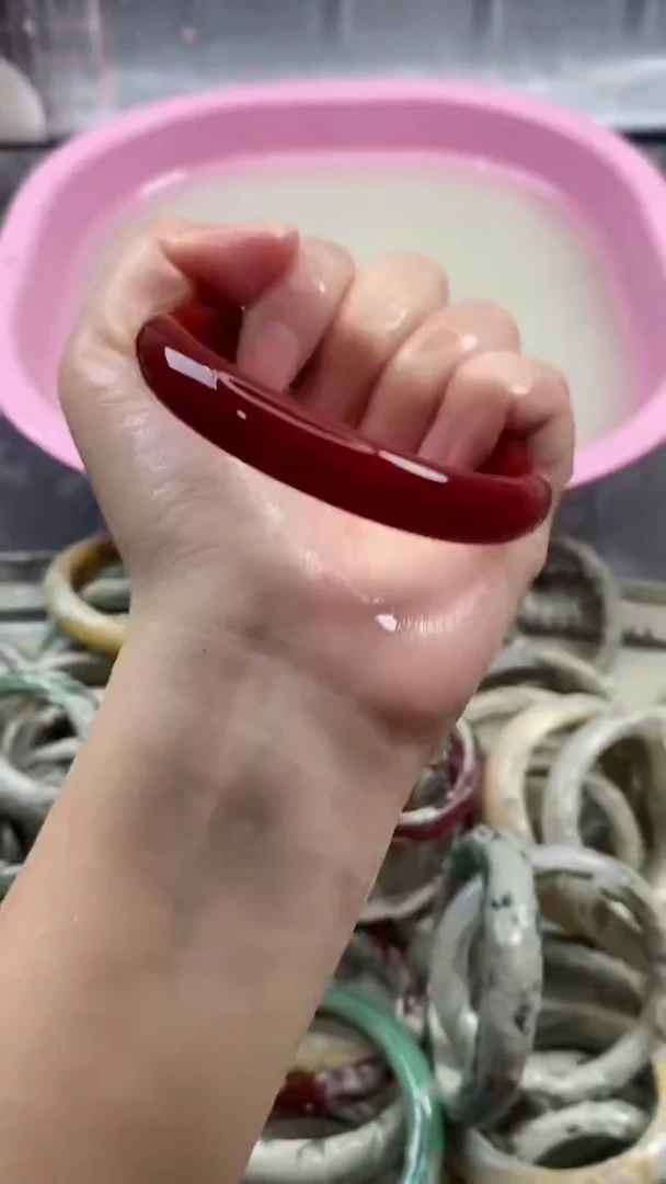 未镶嵌手镯石英质玉7 6566