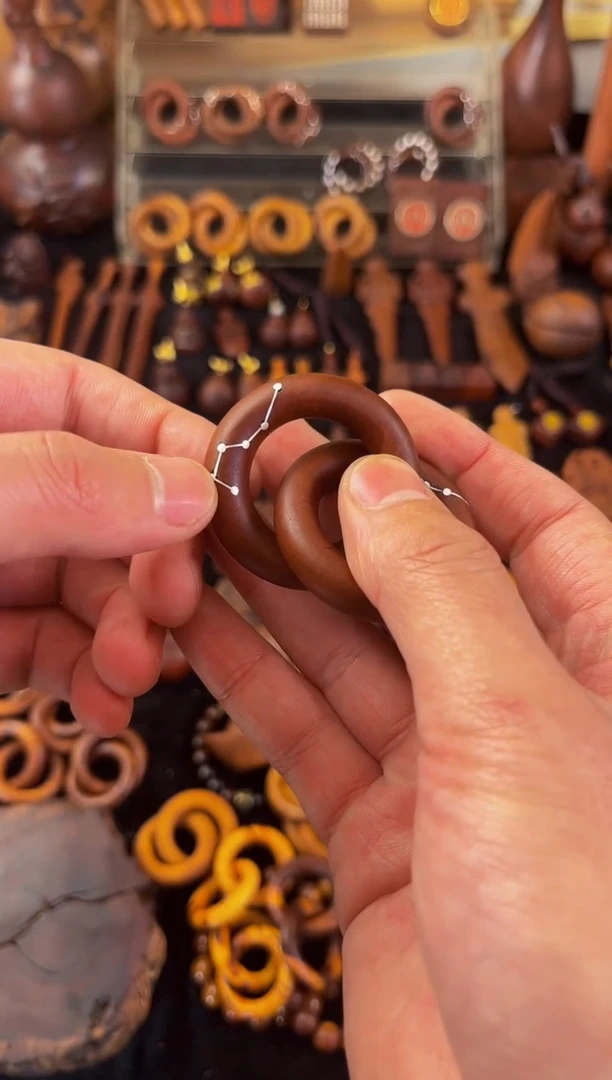 【闪购商品】木枣木镶嵌银七星乾坤圈