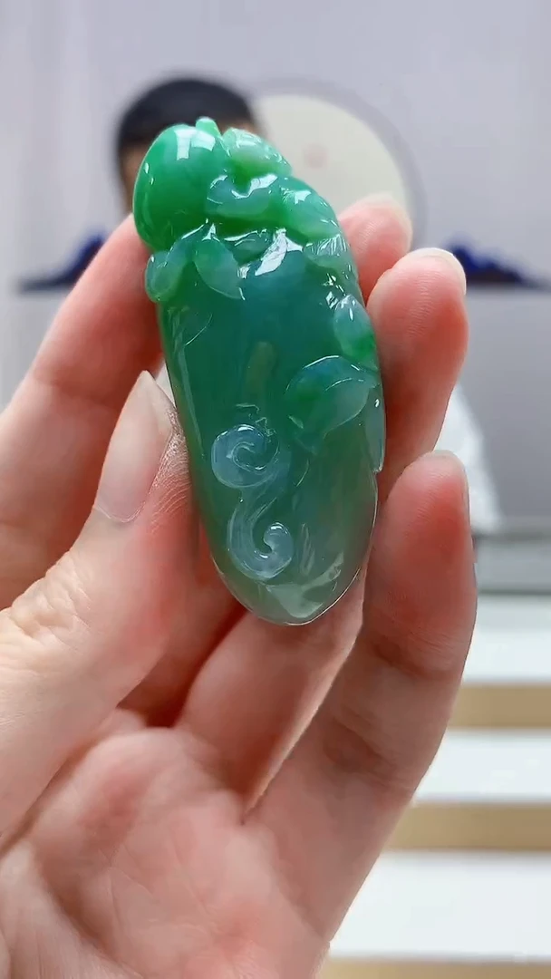 未镶嵌定制翡翠4898zm-毛货挂件瓜193