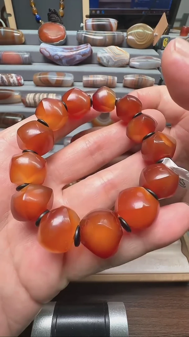 未镶嵌颈饰玛瑙/玉髓玛瑙16
