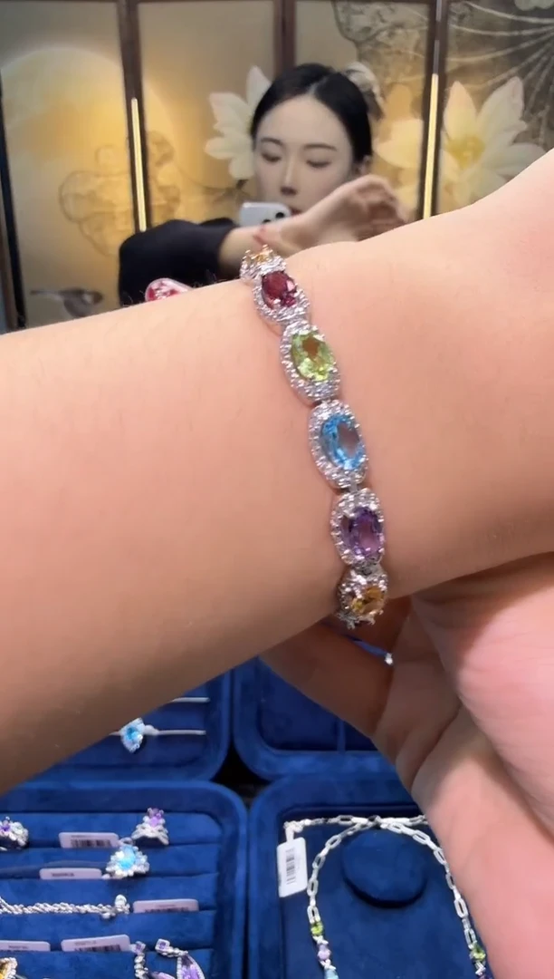 银S925镶嵌托帕石手链天然宝石