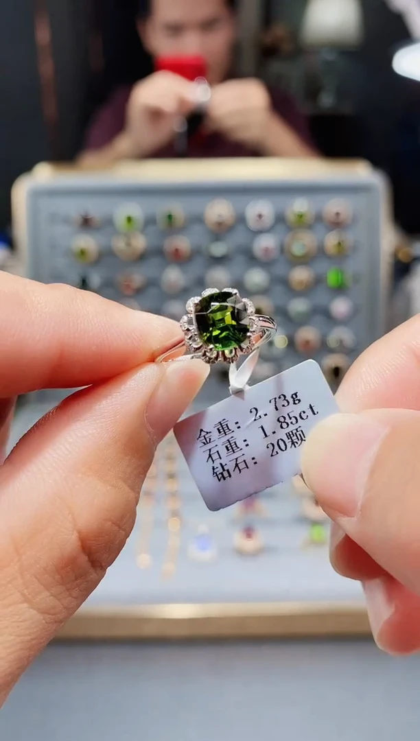 碧玺戒指铂Pt950镶嵌1.85.