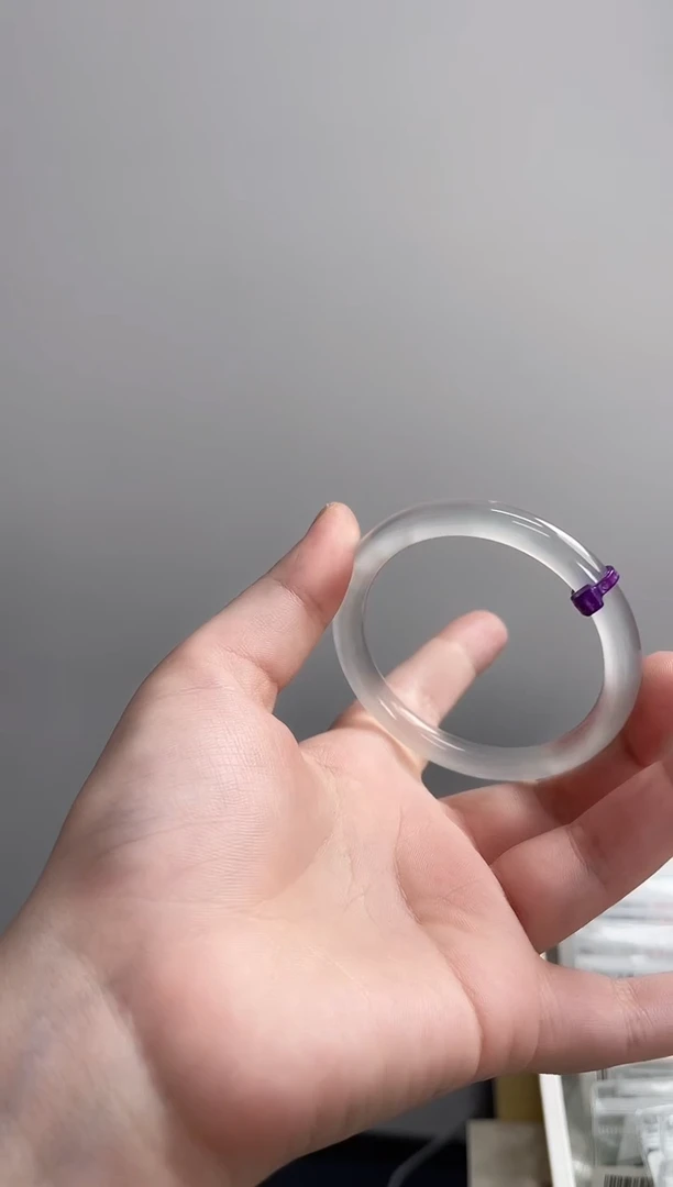 玛瑙/玉髓手镯未镶嵌53-54圈卡8