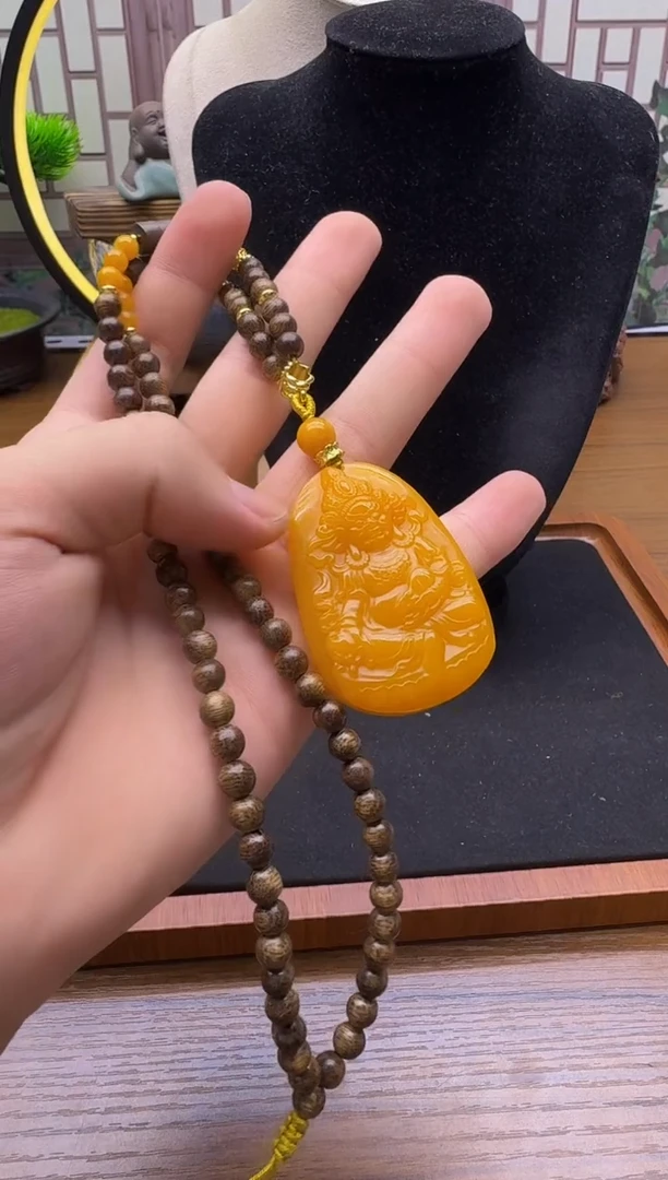 颈饰14K金镶嵌翡翠L06