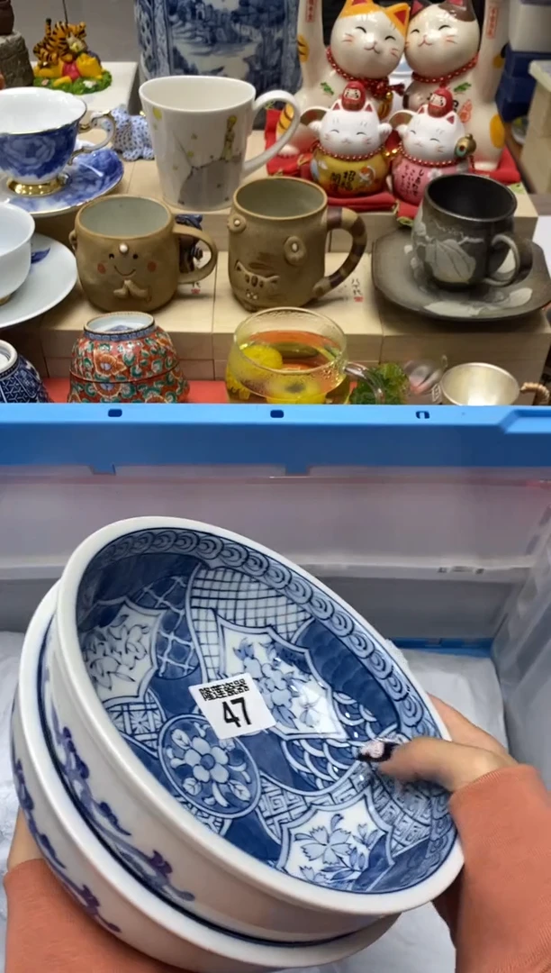 瓷片y**i隆莲瓷器欢迎大家