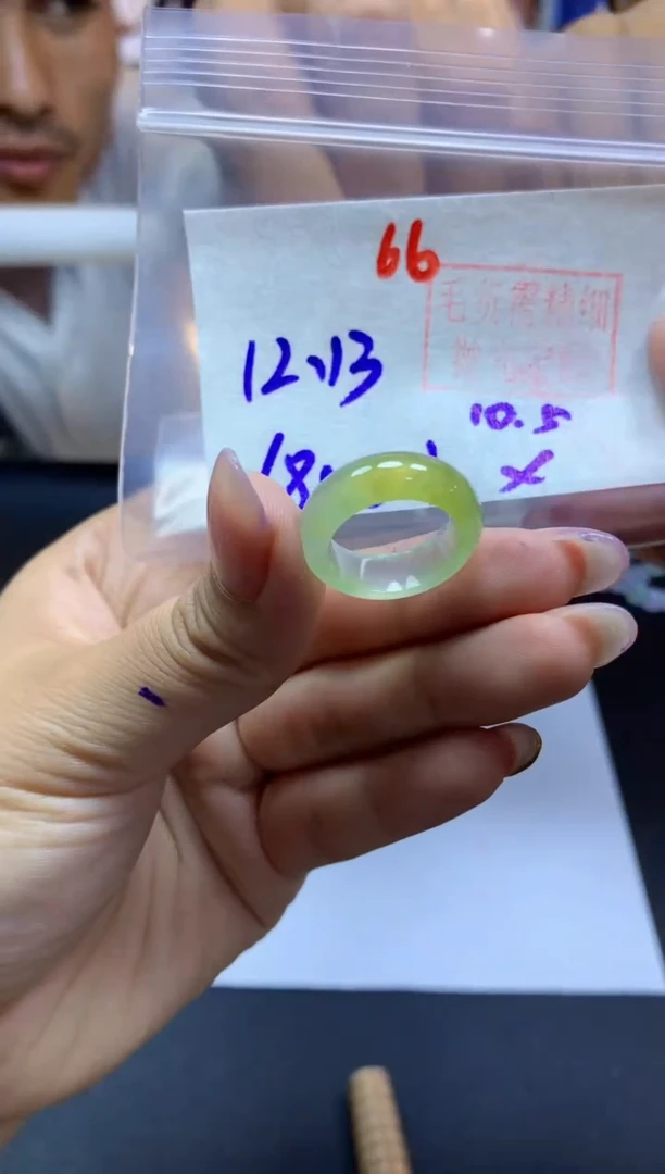 未镶嵌定制翡翠戒圈#6800元-毛货需精细抛光