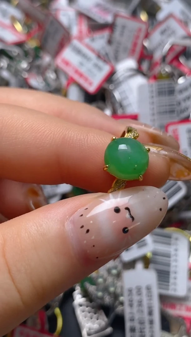 银S925镶嵌戒指翡翠百内无证书