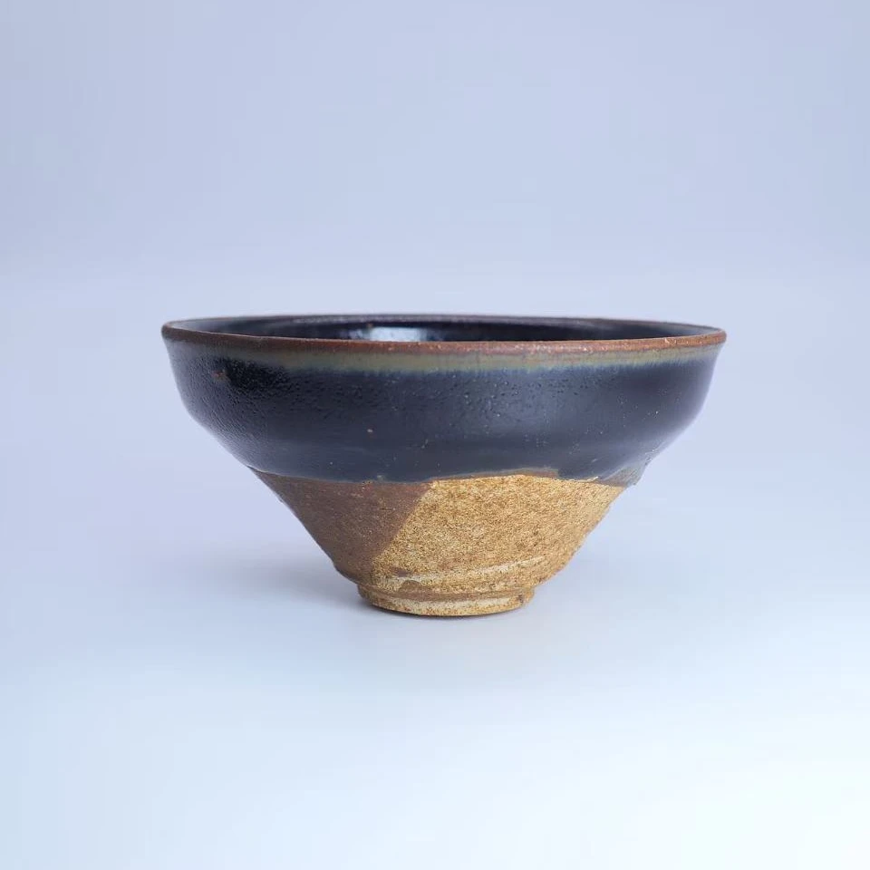 68: 明 福清窑黑釉茶碗
