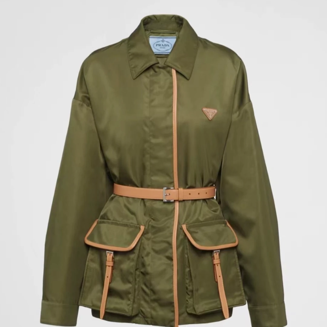 全新未使用 Prada/普拉达 衬衫式领子优雅皮带夹克