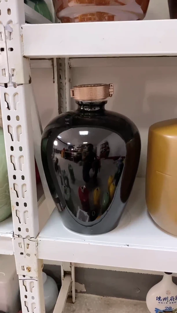 泥满堂陶瓷10斤黑色每瓶微瑕不支持退换