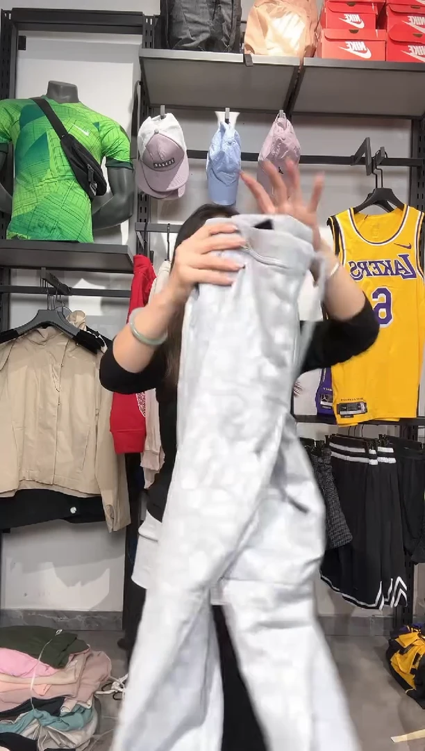 1211 编码 瑕疵款直播间过款为准 尺码 S