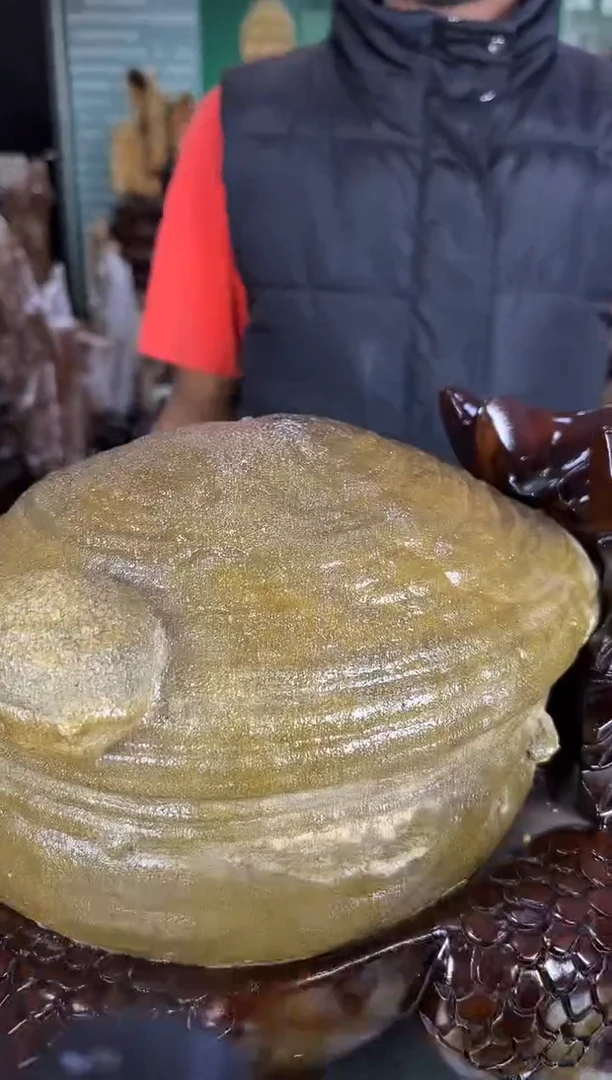 缅甸天然缅绿摆件