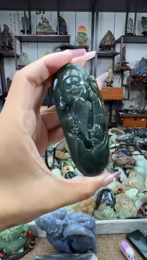未镶嵌和田玉把件1