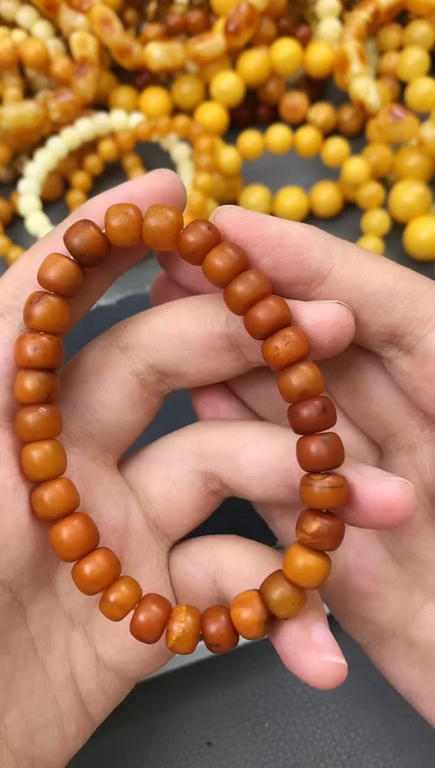 未镶嵌琥珀珠宝奇石65