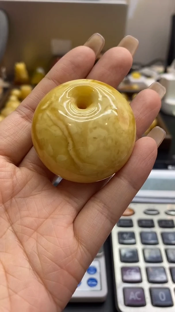 琥珀未镶嵌珠宝奇石2624