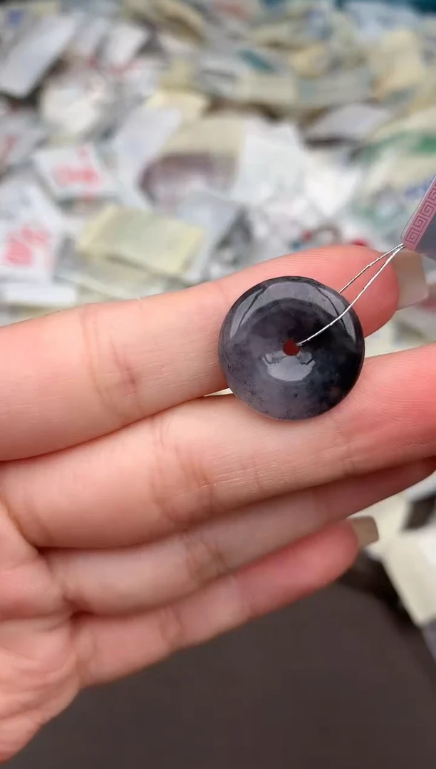 未镶嵌挂件翡翠一