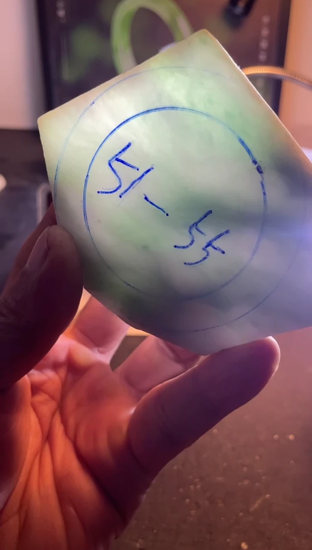 未镶嵌翡翠定制翡翠漂**狼翡翠