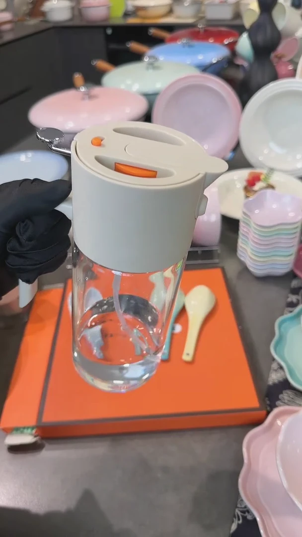 【闪购商品】瓷奶油白油壶-两只装