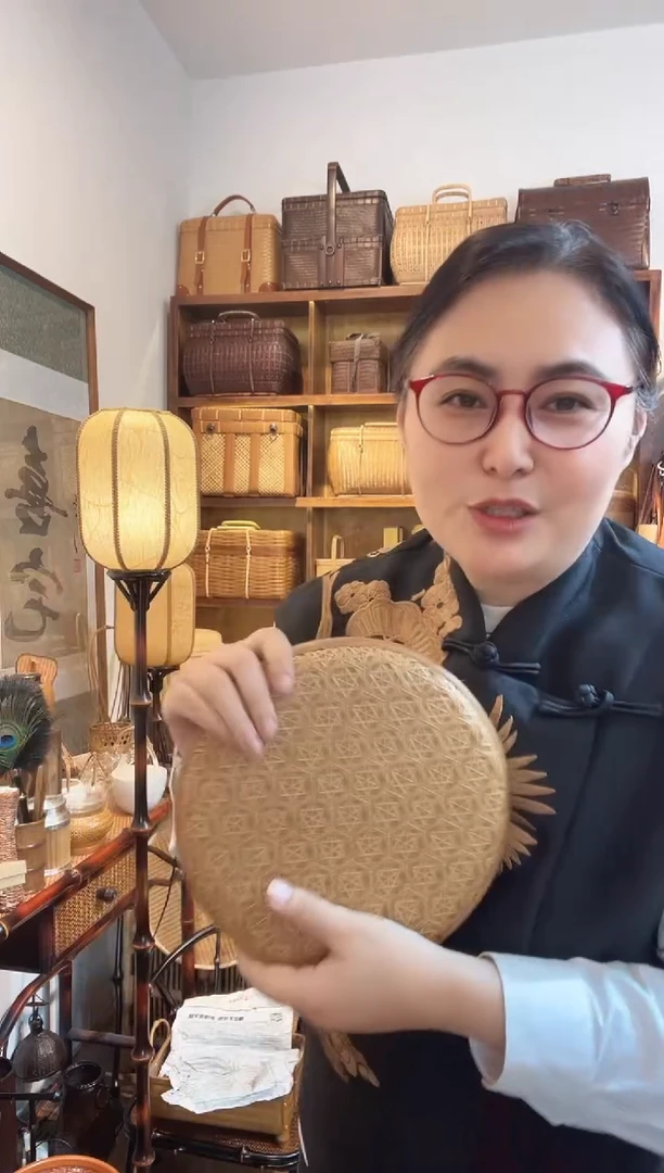 手工竹编六星茶饼盒