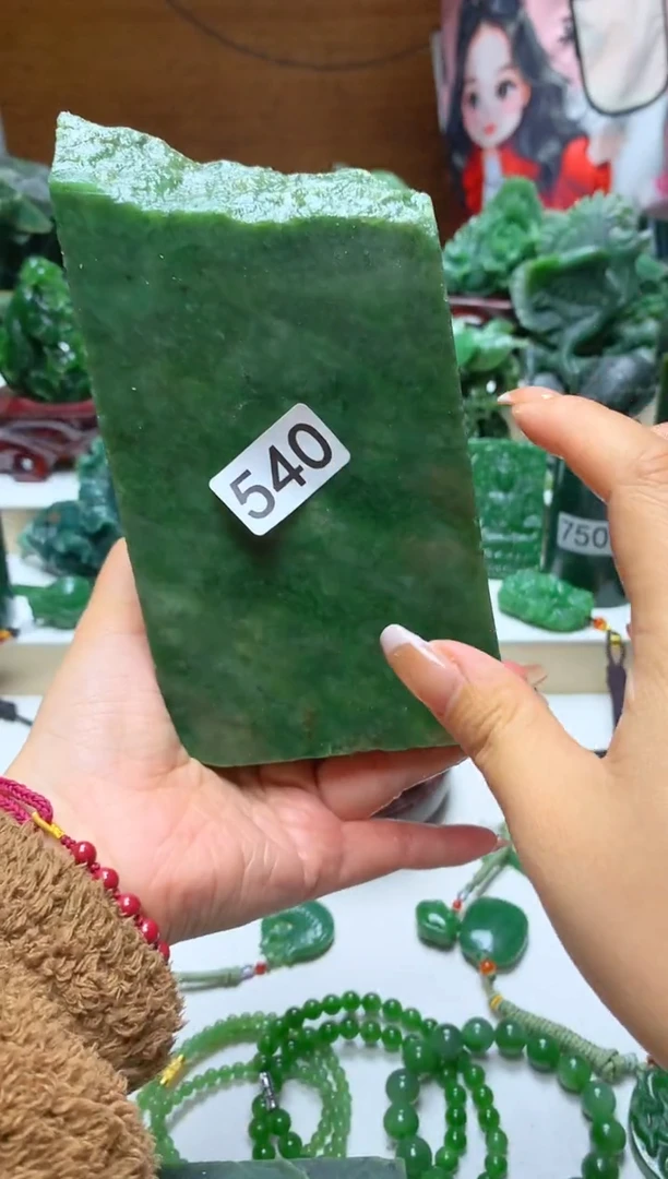 未镶嵌和田玉摆件1