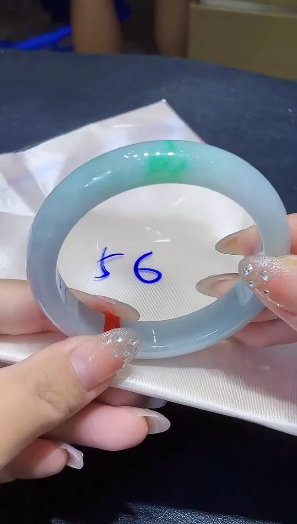 未镶嵌手镯翡翠翡翠手镯5657