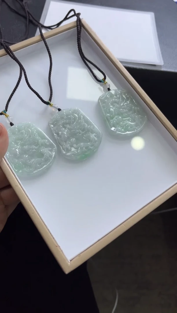 【闪购商品】翡翠颈饰未镶嵌B7多样性发一件