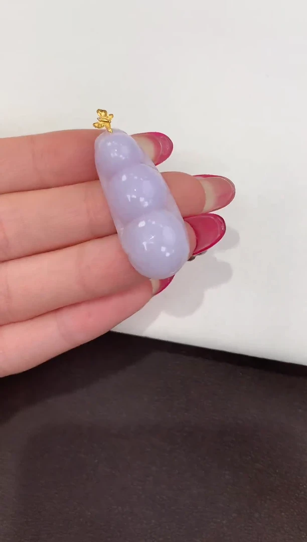 颈饰18K金镶嵌翡翠缅甸a货翡翠(多样性发其一