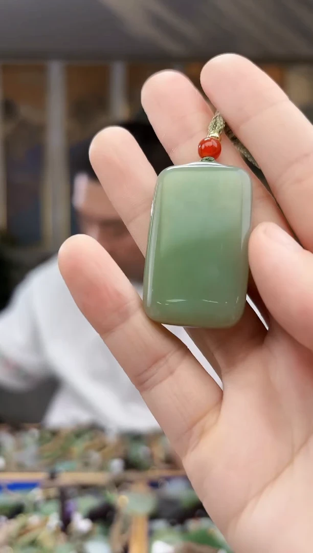 未镶嵌和田玉挂件拍一发一