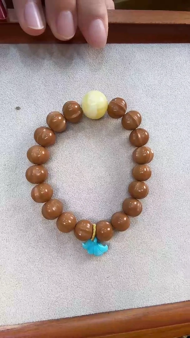 未镶嵌蜜蜡手串手工设计猴头配蜜蜡绿松石手串